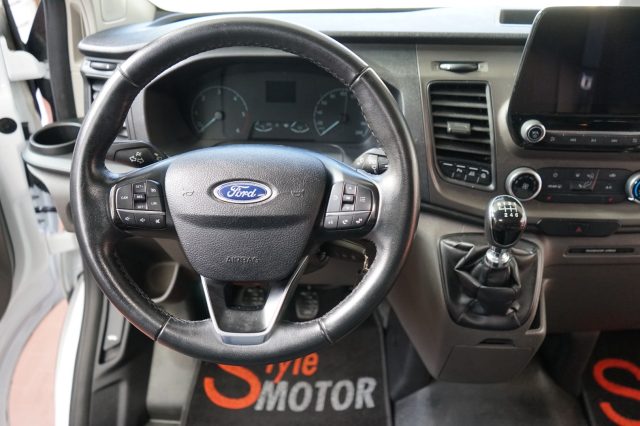 FORD Transit Custom usata, con Sensori di parcheggio posteriori
