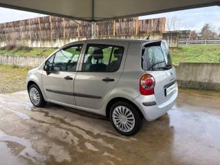 RENAULT Modus usata, con Autoradio