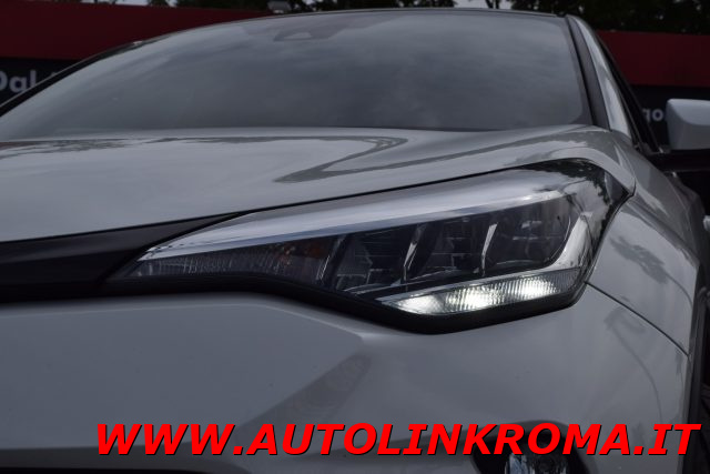 TOYOTA C-HR usata, con Sedile posteriore sdoppiato