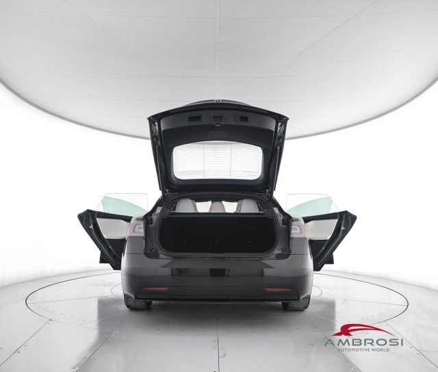 TESLA Model S usata 6