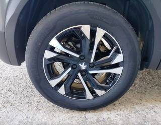 PEUGEOT 2008 usata, con Sensore di pioggia