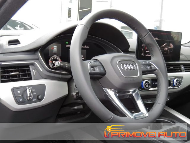 AUDI A4 usata, con Autoradio