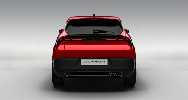 ALFA ROMEO Junior usata, con Autoradio