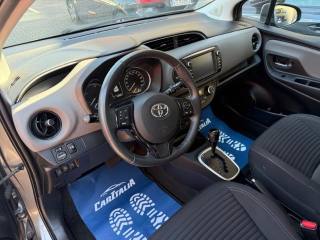 TOYOTA Yaris usata, con Specchietti laterali elettrici