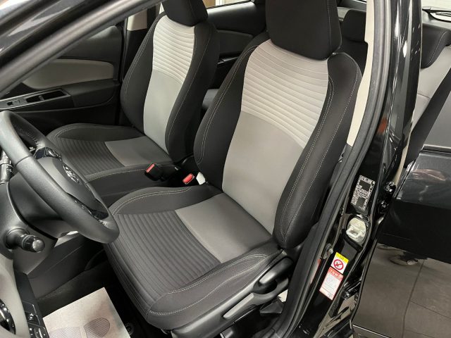 TOYOTA Yaris usata, con Volante multifunzione