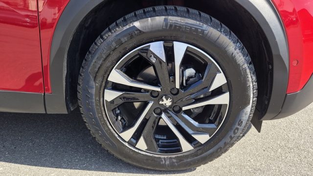 PEUGEOT 2008 usata, con Autoradio