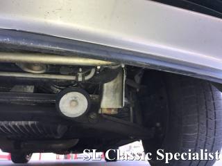 MERCEDES-BENZ SL 560 usata 123