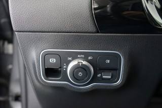 MERCEDES-BENZ GLA 180 usata 48