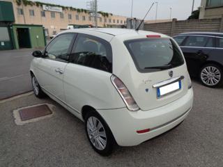 LANCIA Ypsilon usata, con Airbag Passeggero