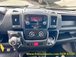 PEUGEOT Boxer usata, con Volante multifunzione