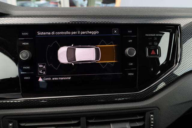 VOLKSWAGEN Taigo usata, con Frenata d