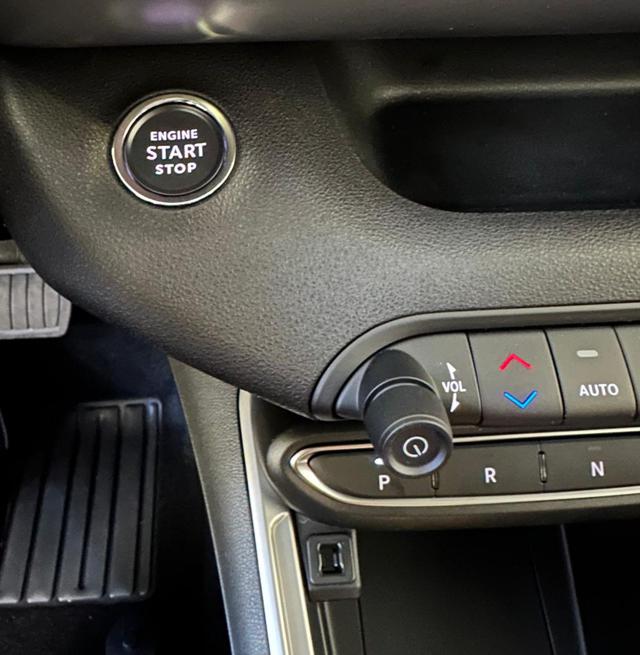 JEEP Avenger usata, con Portellone posteriore elettrico