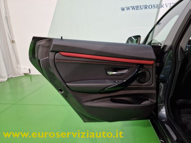 BMW 325 usata, con Telecamera per parcheggio assistito