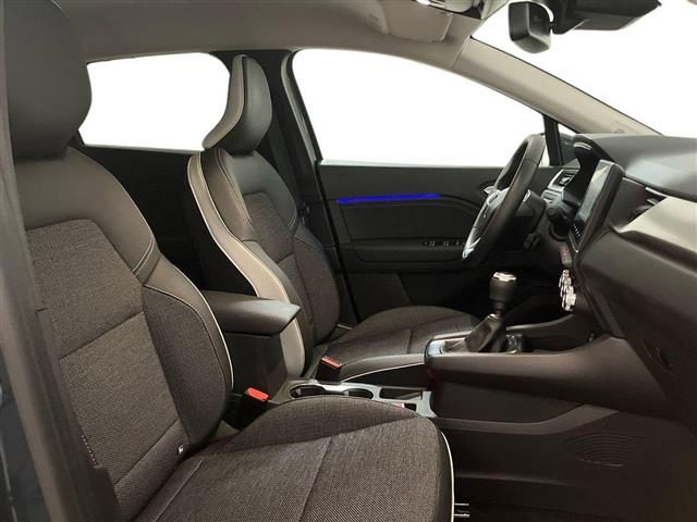 RENAULT Captur usata, con Sistema di navigazione