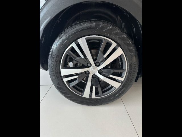 PEUGEOT 3008 usata, con Bracciolo