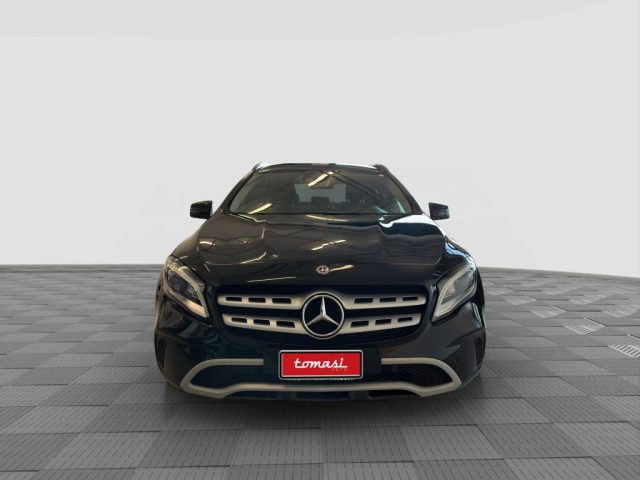 MERCEDES-BENZ CLA usata 6
