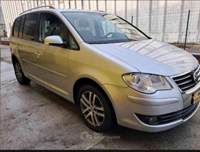 VOLKSWAGEN Touran usata, con Airbag Passeggero