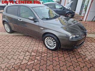 ALFA ROMEO 147 usata, con Airbag laterali