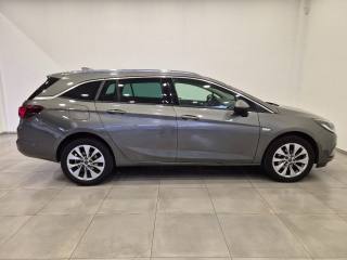 OPEL Astra usata, con Autoradio