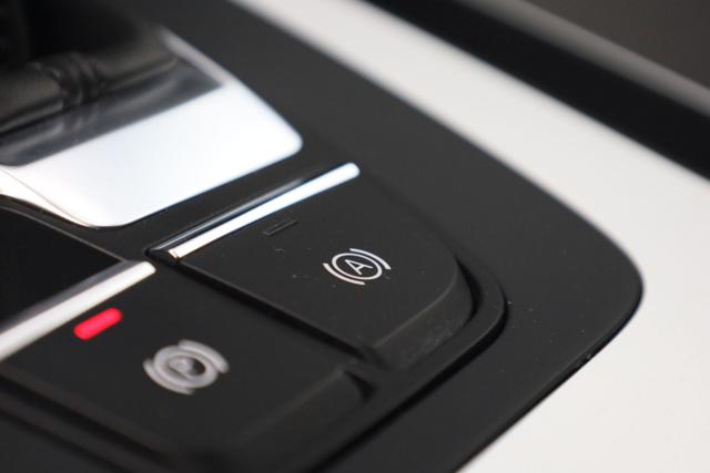 AUDI Q5 usata, con Autoradio digitale