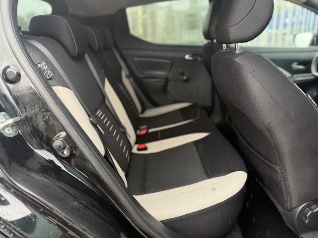 NISSAN Micra usata, con Riconoscimento dei segnali stradali