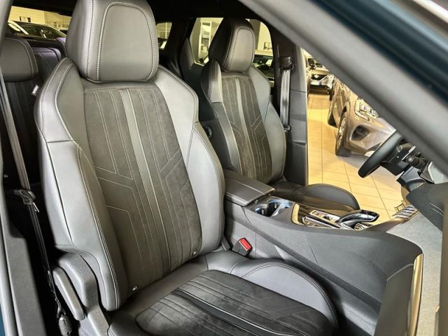 PEUGEOT 3008 usata, con Cruise Control