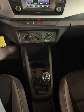SKODA Fabia usata, con Sensori di parcheggio posteriori