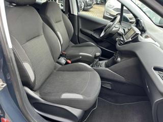 PEUGEOT 208 usata, con Airbag testa