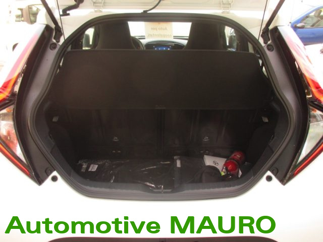 TOYOTA Aygo X usata 18