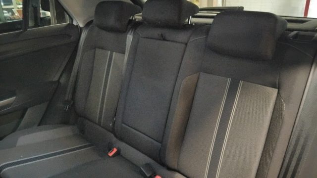VOLKSWAGEN T-Roc usata, con Cruise Control