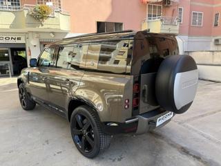 LAND ROVER Defender usata, con Autoradio