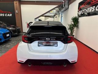 TOYOTA Yaris usata, con Cerchi in lega