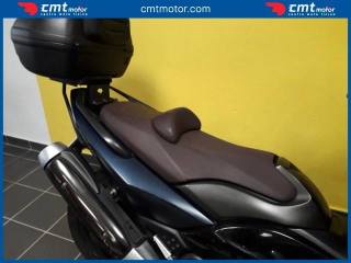 YAMAHA T-Max 500 usata 9