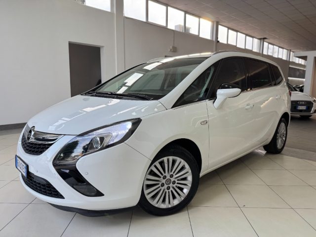 OPEL Zafira Tourer usata, con Airbag