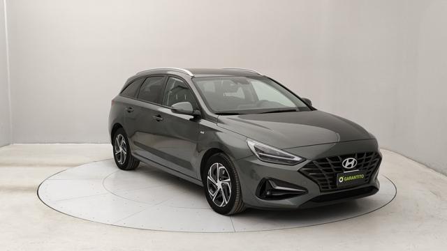 HYUNDAI i30 usata, con Autoradio