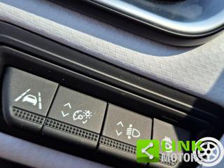 RENAULT Clio usata, con Sedile posteriore sdoppiato