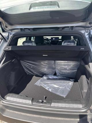 JEEP Avenger usata, con USB