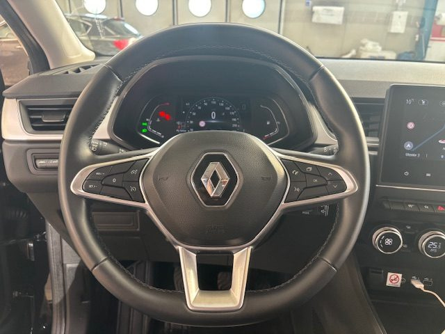 RENAULT Captur usata, con Sistema di navigazione