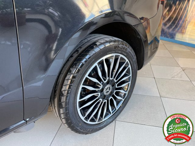 MERCEDES-BENZ Vito usata, con Sensore di luce