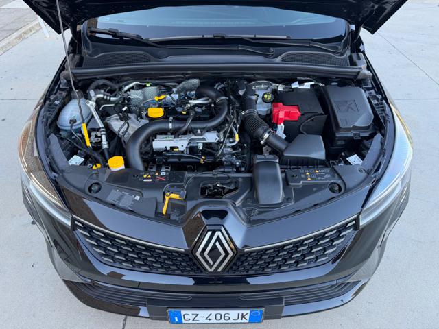RENAULT Clio usata, con Bluetooth