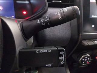 RENAULT Clio usata, con Luci diurne LED