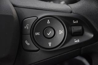 OPEL Corsa usata, con Park Distance Control