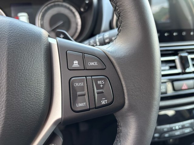 SUZUKI S-Cross usata, con Autoradio digitale
