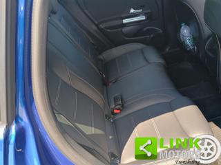 MERCEDES-BENZ GLA 200 usata, con Tetto panorama