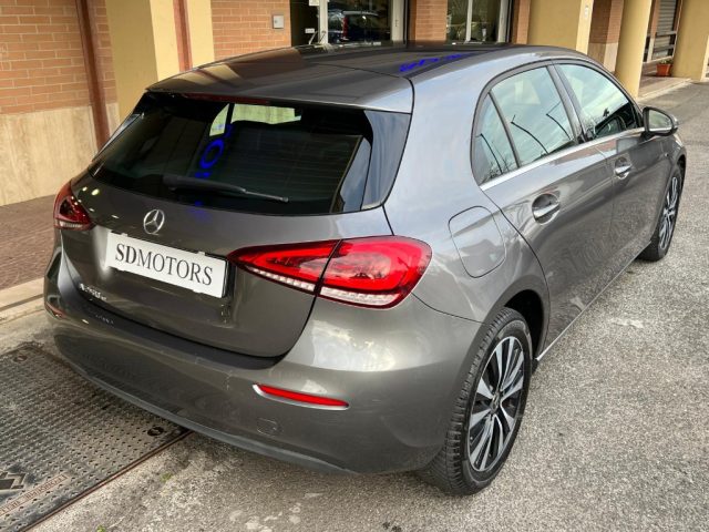 MERCEDES-BENZ A 250 usata, con Boardcomputer