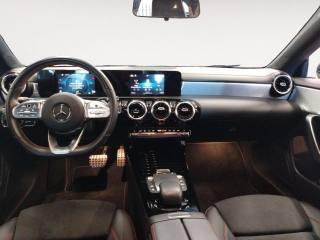 MERCEDES-BENZ CLA 180 usata, con Volante in pelle