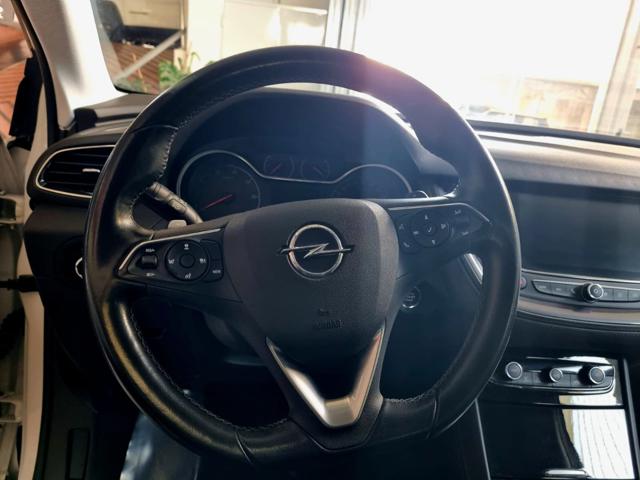OPEL Grandland X usata, con Volante multifunzione