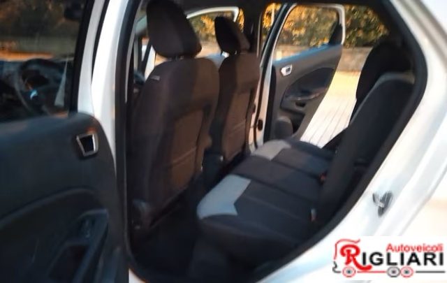 FORD EcoSport usata 8