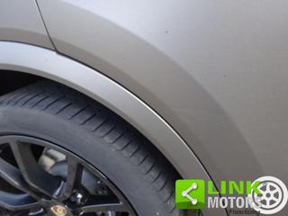 PORSCHE Cayenne usata, con Sensori di parcheggio anteriori