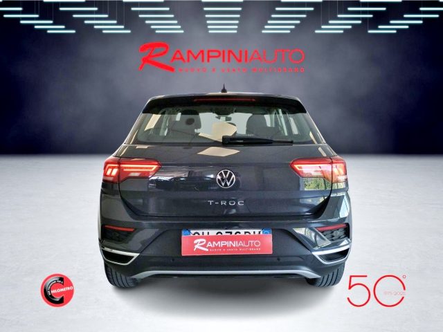 VOLKSWAGEN T-Roc usata 8